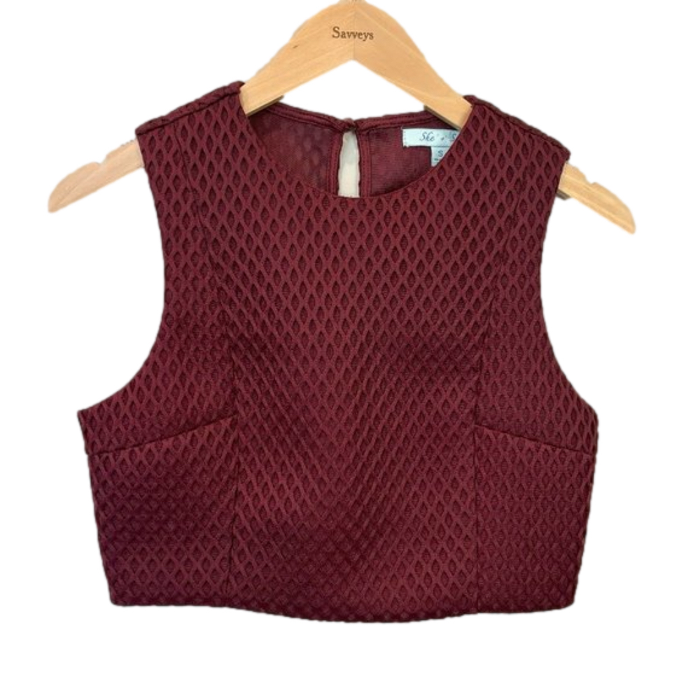 She & Sky Burgundy Crop top, detail slits, sleeveless, side zipper, lined size S